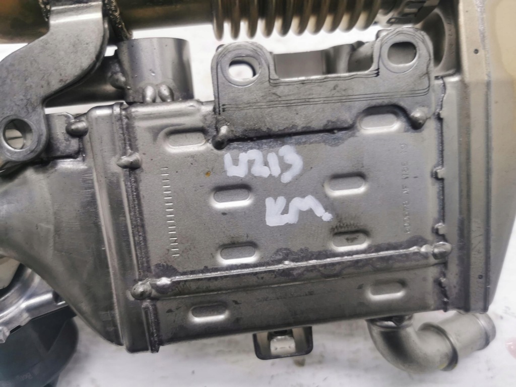 Радіатор вихлопних газів mercedes e-klasa w213 a6541400460 в Україні