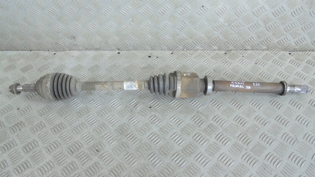 Купить Приводной вал правый  перед renault clio 3 1.5 dci 05-12r