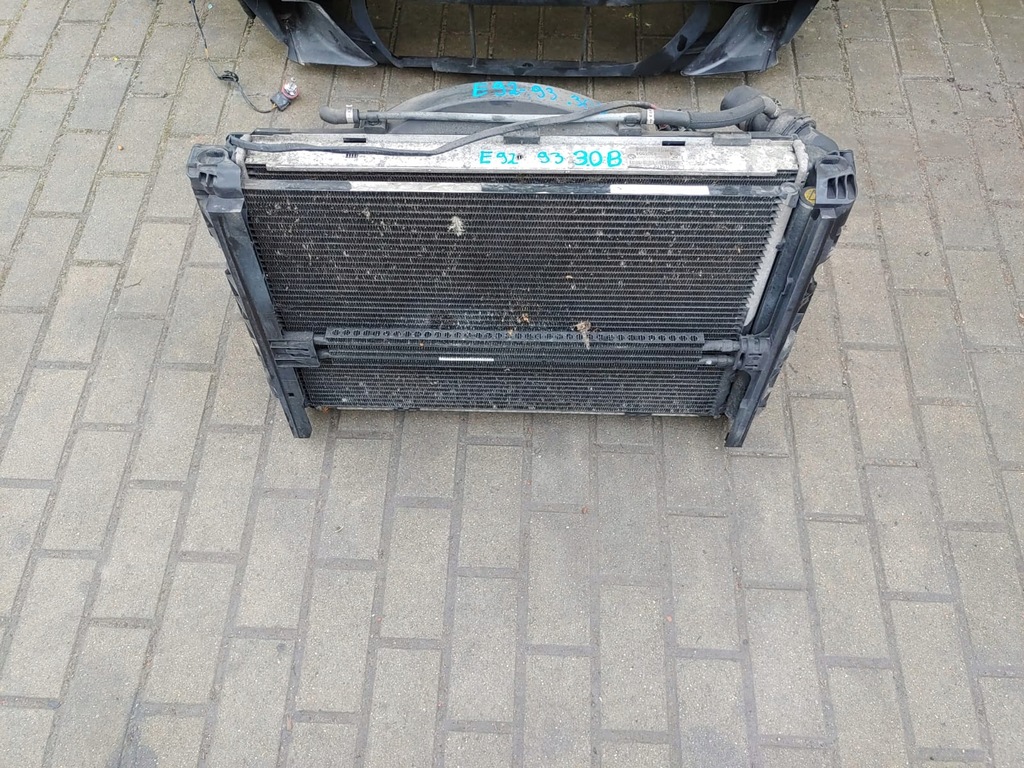 фото №7, Bmw e92 e93 3.0i комплект радиатор вентилятор