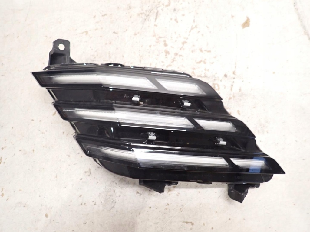 Купити Протитуманна фара ліва led drl peugeot 3008 3 2023- 9839799380