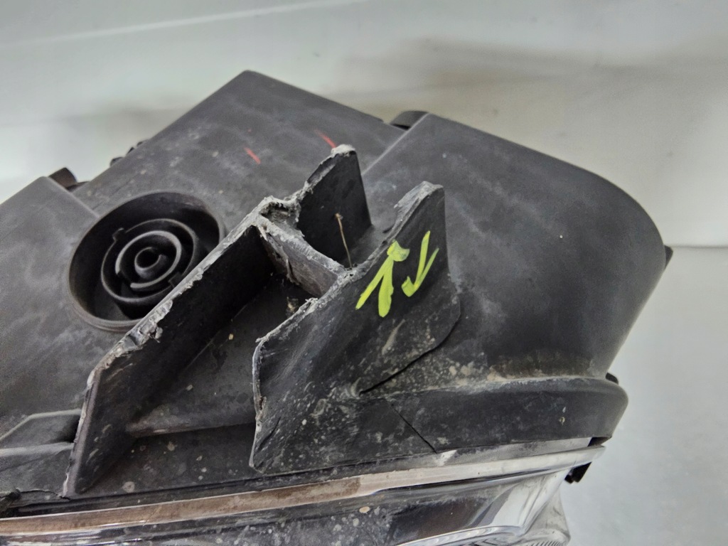 фото №10, Лампа передняя правая citroen berlingo iv обычная