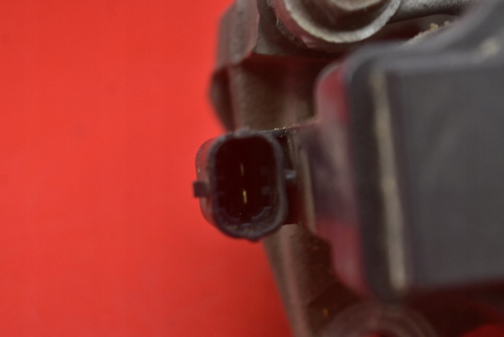 Суппорт тормозной правый задний  1044624-00-g tesla model 3 17-21 Цена