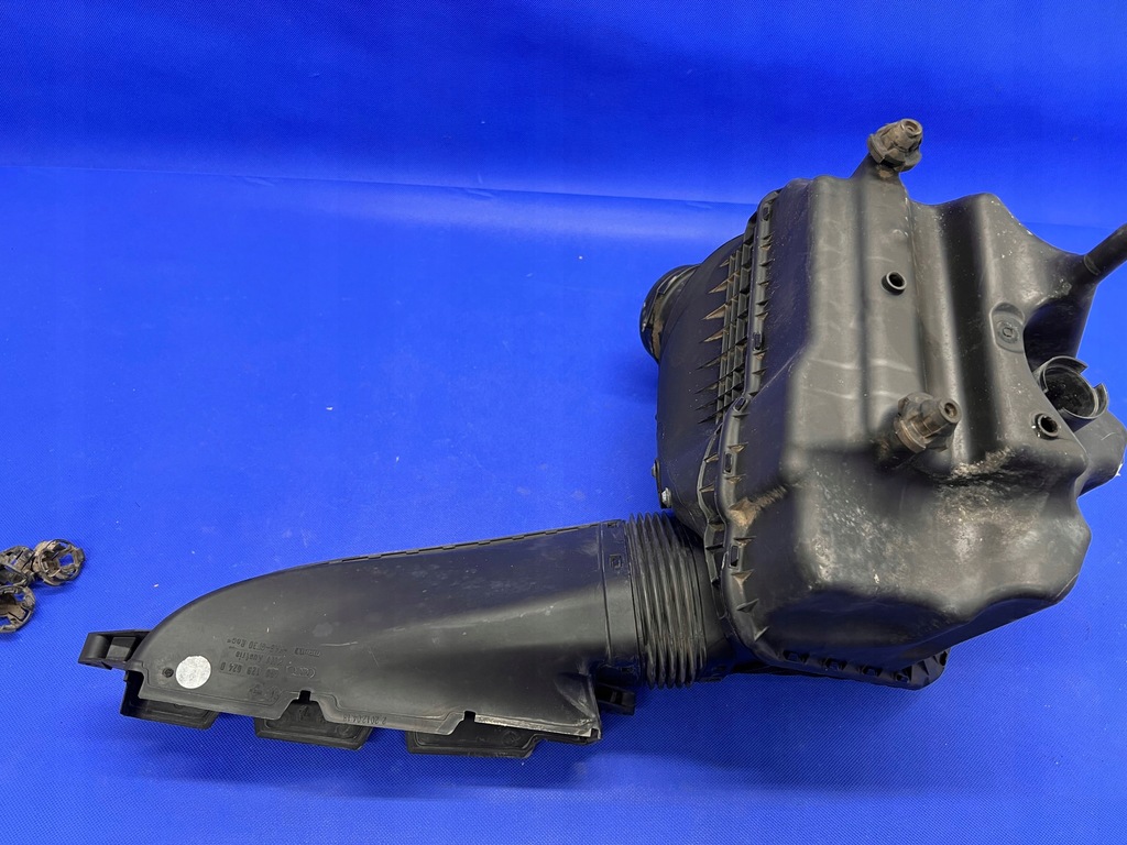 фото №6, Audi a6 a7 c7 4g 3.0 tdi корпус фильтра 4g0133838e 4g0129624d 4g0133567