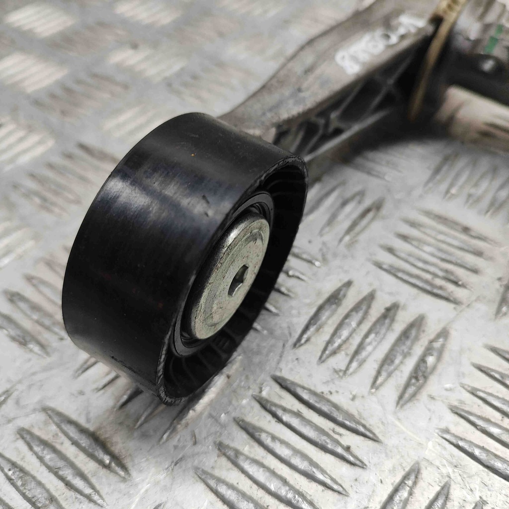 фото №6, Натягувач ремінь генератора peugeot 308 cc 9800431380 30272792 1.6l 88kw