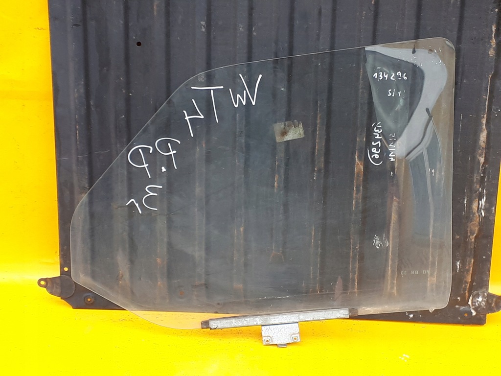 фото №7, Скло двері правий перед vw.t4 90-03r