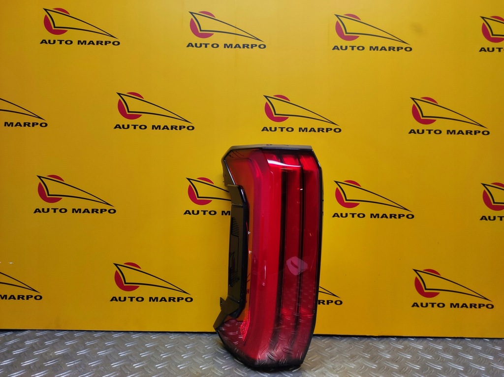 фото №1, Toyota tundra 2021-2022 лампа задняя led левая usa