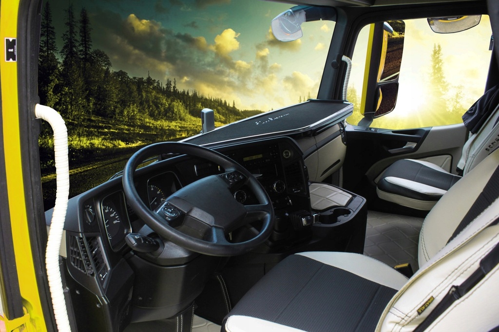 фото №3, Полка rtv tir mercedes actros mp4 большая с blatem