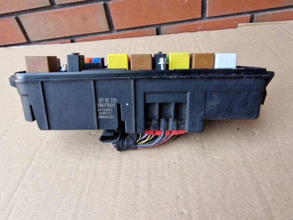 фото №1, Saab 9-3 ii коробка предохранителей 12795729