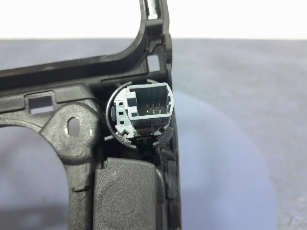 фото №4, Vw passat b8 рамка защита туннель 3g1864263ml7