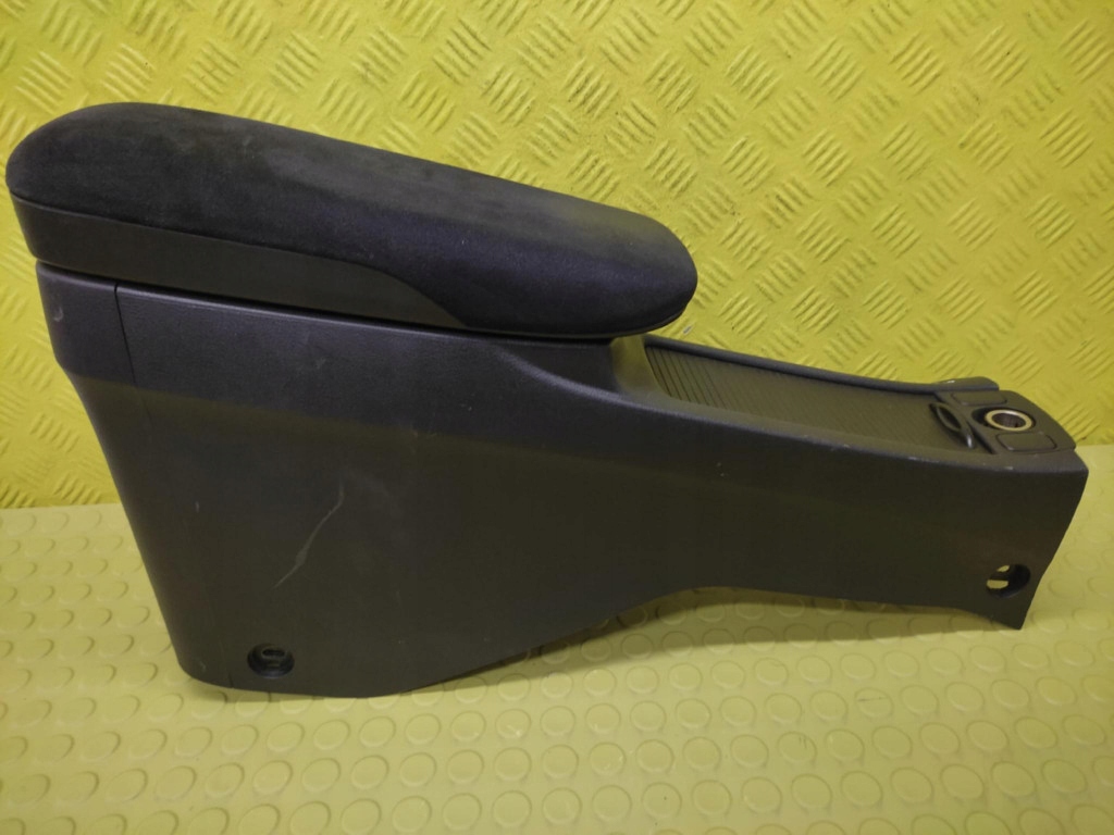 фото №7, Honda civic viii ufo підлокітник