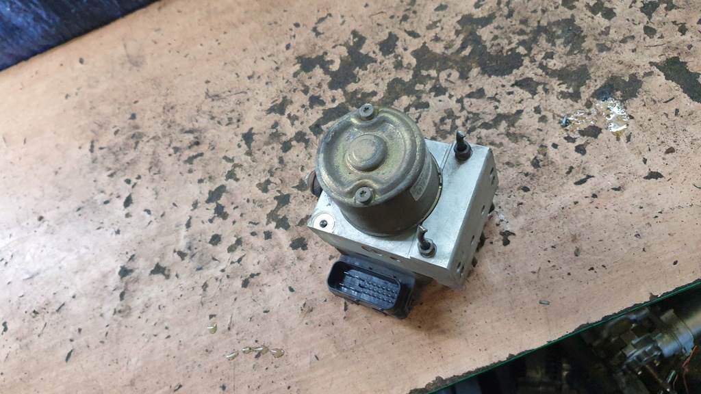 фото №4, Suzuki ignis i насос abs ac.0450,0182,4 1.3 16v