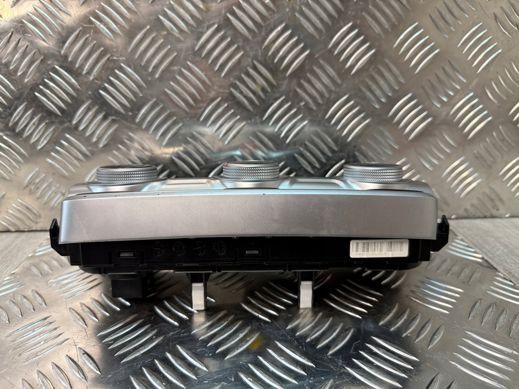 фото №13, Hyundai elantra 16-20 usa панель управление кондиционера обдув 97250-f2xxx