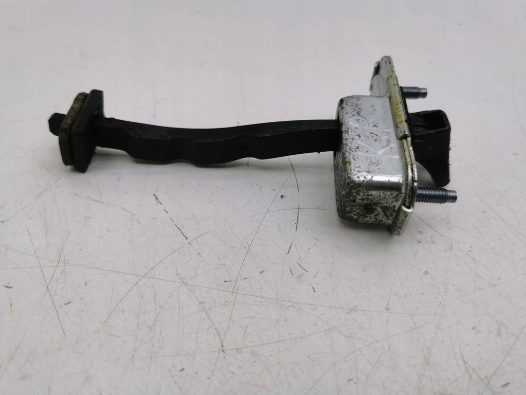 фото №6, Hyundai i40 2012 левая сторона ограничитель дверь передних