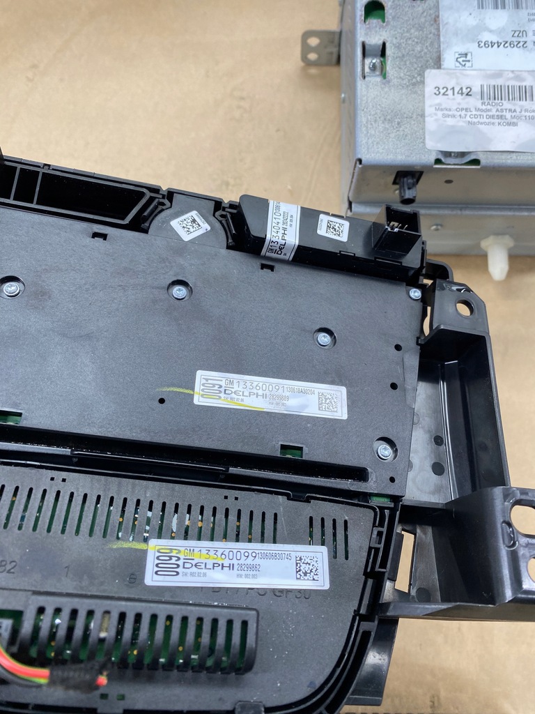 фото №4, Opel astra j радио дисплей панель 22924493
