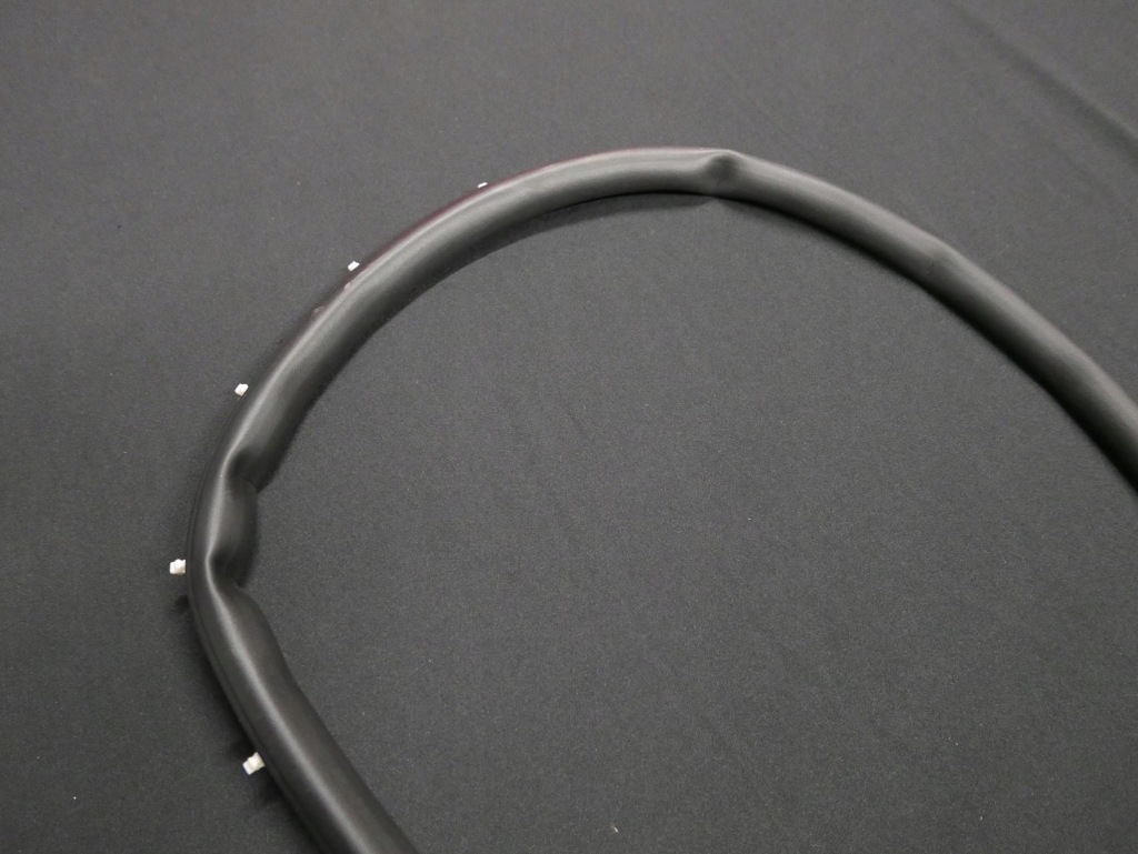 фото №4, Bmw f46 прокладка дверь левый правый задняя 7316810