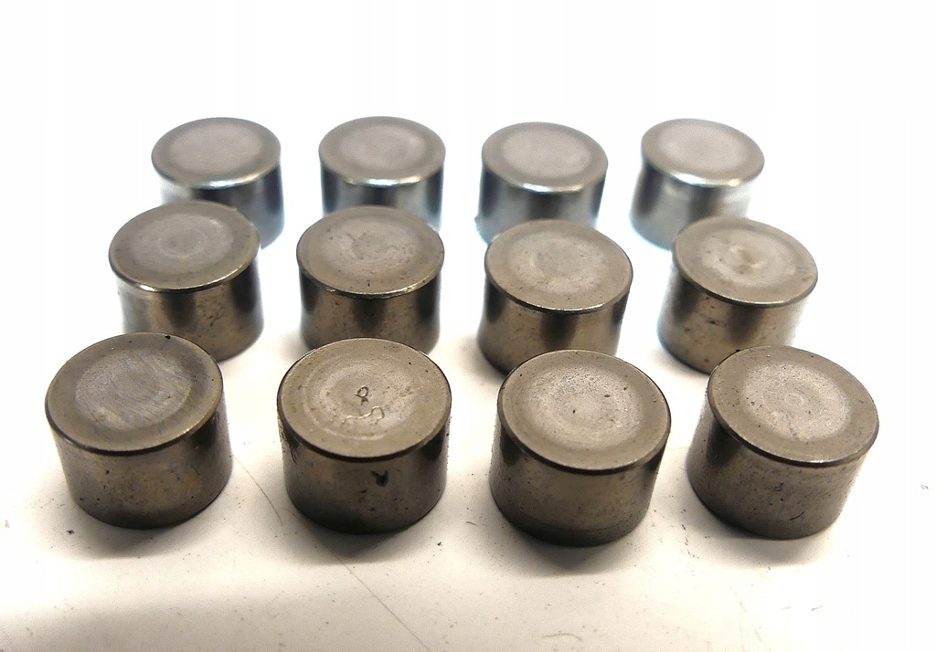 фото №1, Toyota yaris iv 1.5 hybrid 3cyl. pestki клапанные