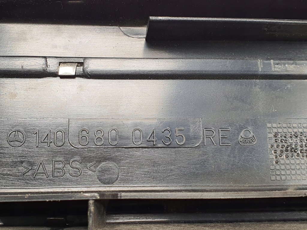 фото №7, Молдинг накладка поріг правий задня mercedes w140