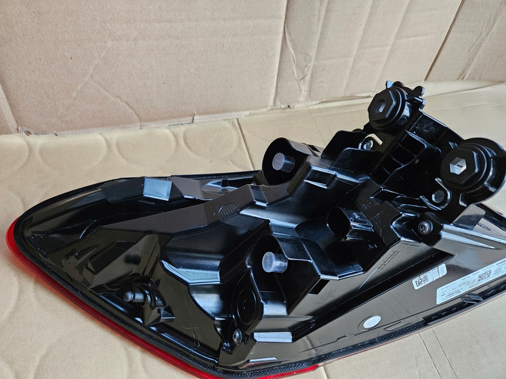 фото №12, Лампа правий задня audi q4 e-tron led