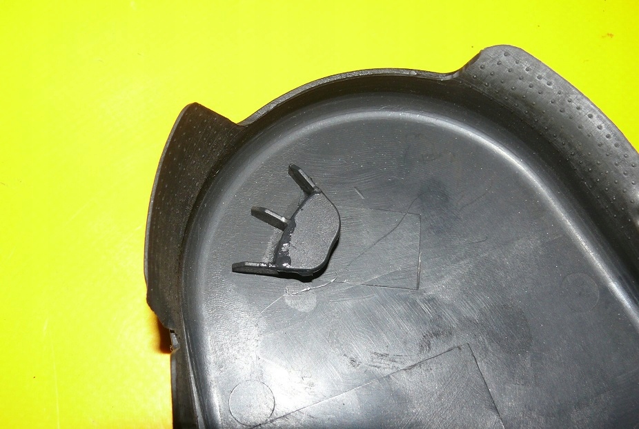 фото №8, Пластик захист сидіння лівий перед водія kia sportage ii 2 04-08r.