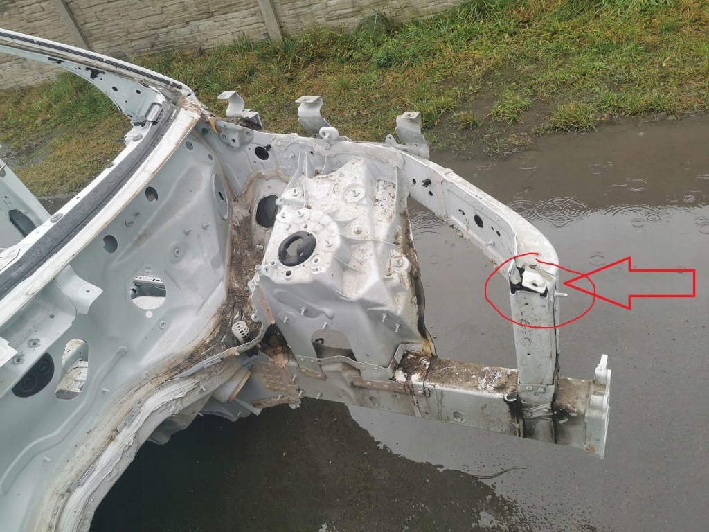 фото №3, Audi q8 чверть перед передня ліва