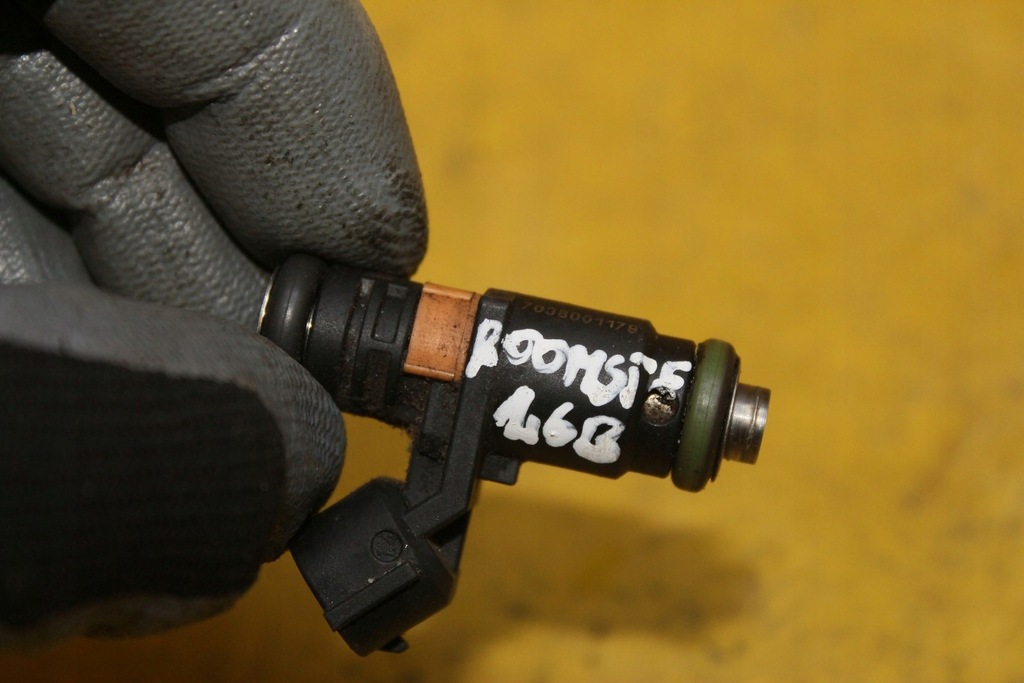 фото №6, Инжектор форсунка топлива skoda roomster 1.6b 03c906031