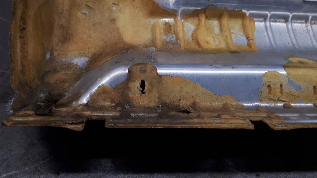 фото №14, Захист консолі mercedes w124 sedan