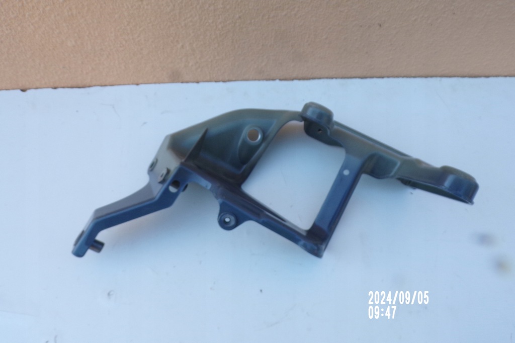 фото №1, Опора крыла левый задняя audi r8 4s8809853a