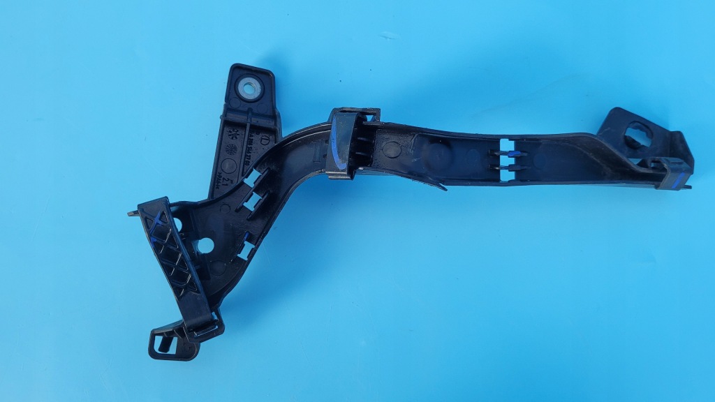 Mercedes w206 23r кронштейн проводка трубопровод a2065407136 Недорого