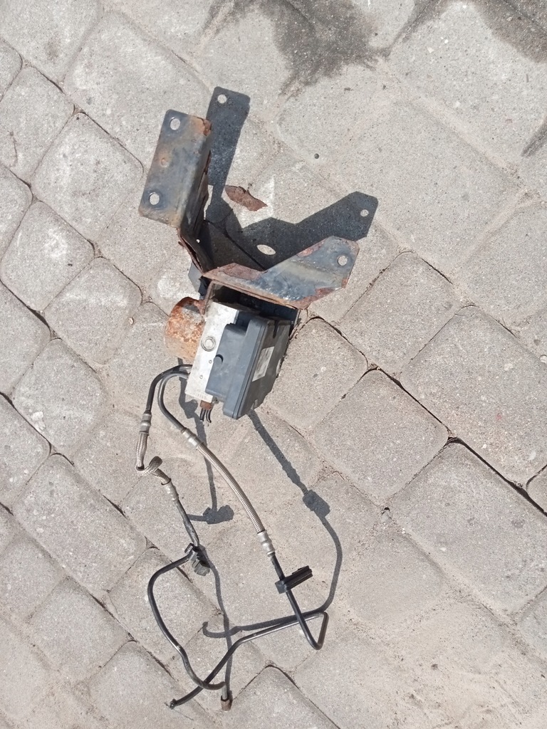 фото №1, Насос abs з кронштейн iveco daily iv 2006-14