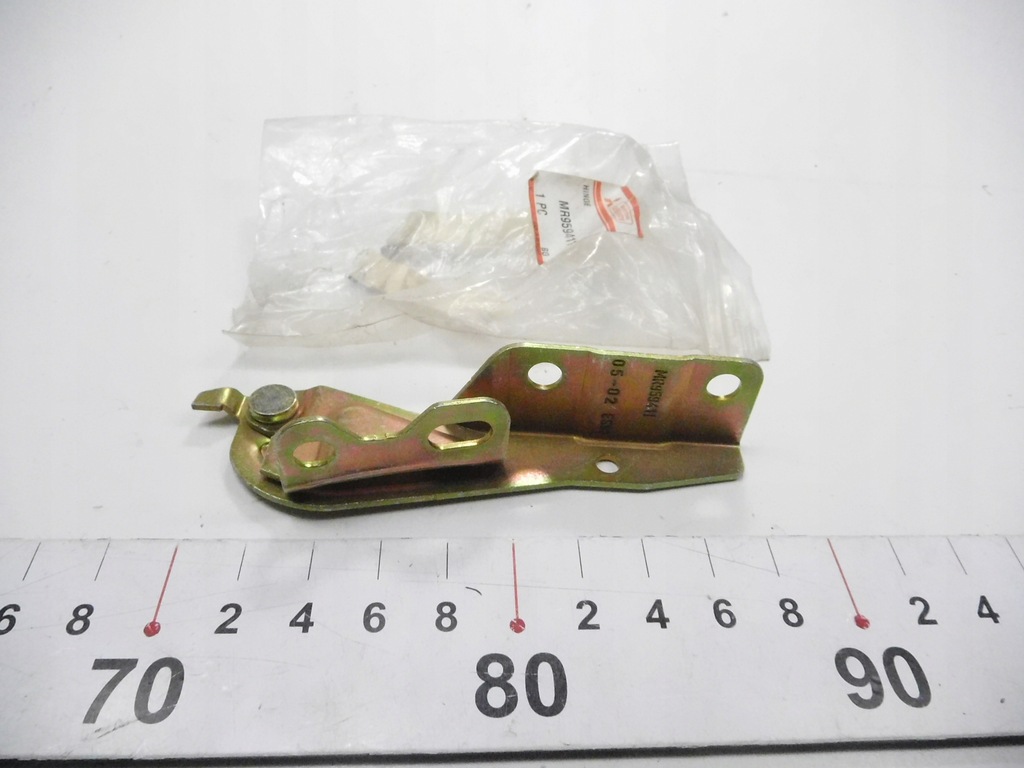 фото №6, Петля капот левый mitsubishi colt оригинальный номер mr959411