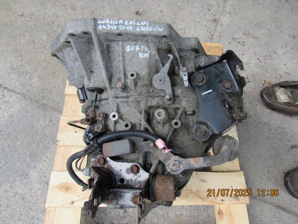 фото №6, Коробка передач передач corolla e15 yaris auris 1.4d4d 90km 6 передач 31115-0d100