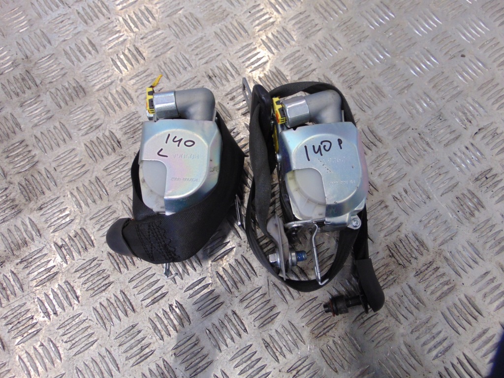 фото №1, Hyundai i40 pas безопасности левый правый 11-