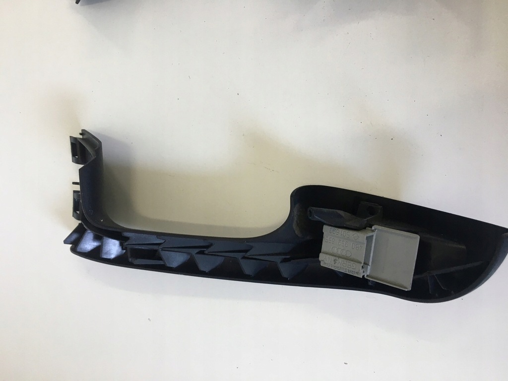 фото №13, Панель стекло правый задняя audi a3 8l 8l4867372a