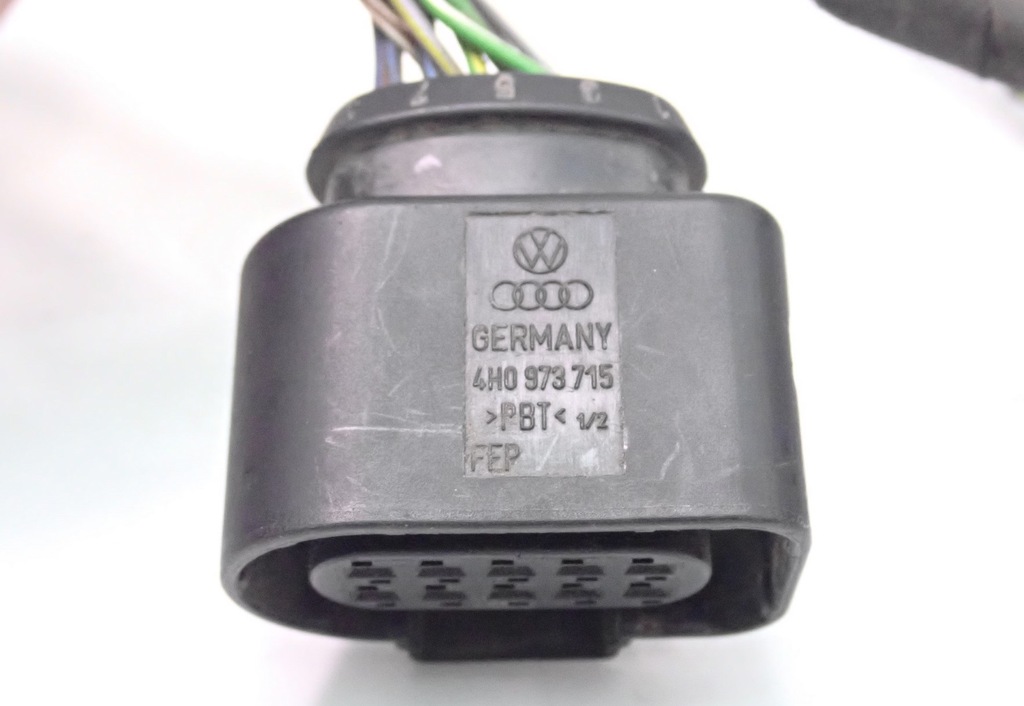 фото №9, Електропроводка насоса пального audi a8 d4