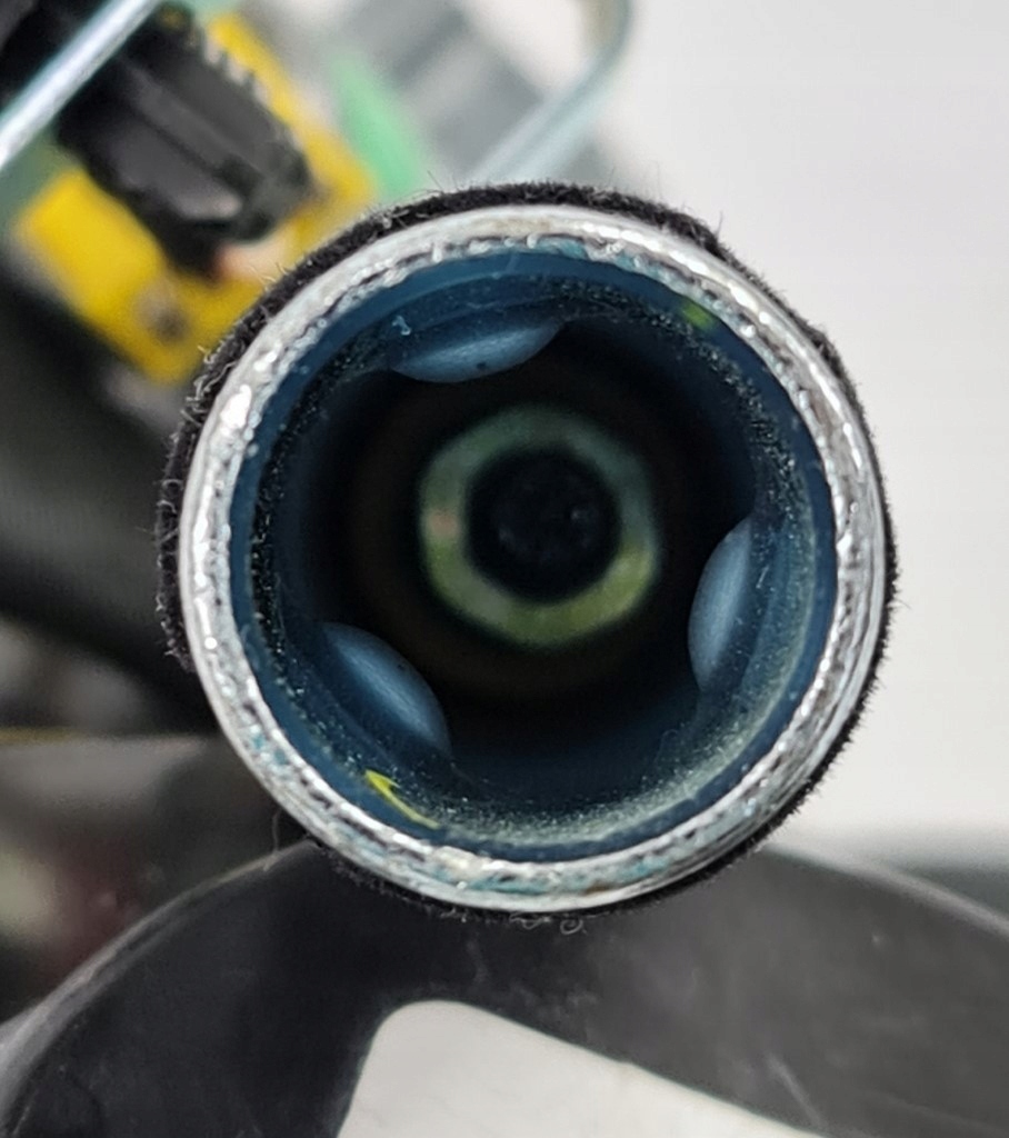 фото №4, Pas натягувач правий перед ford mustang vi lift