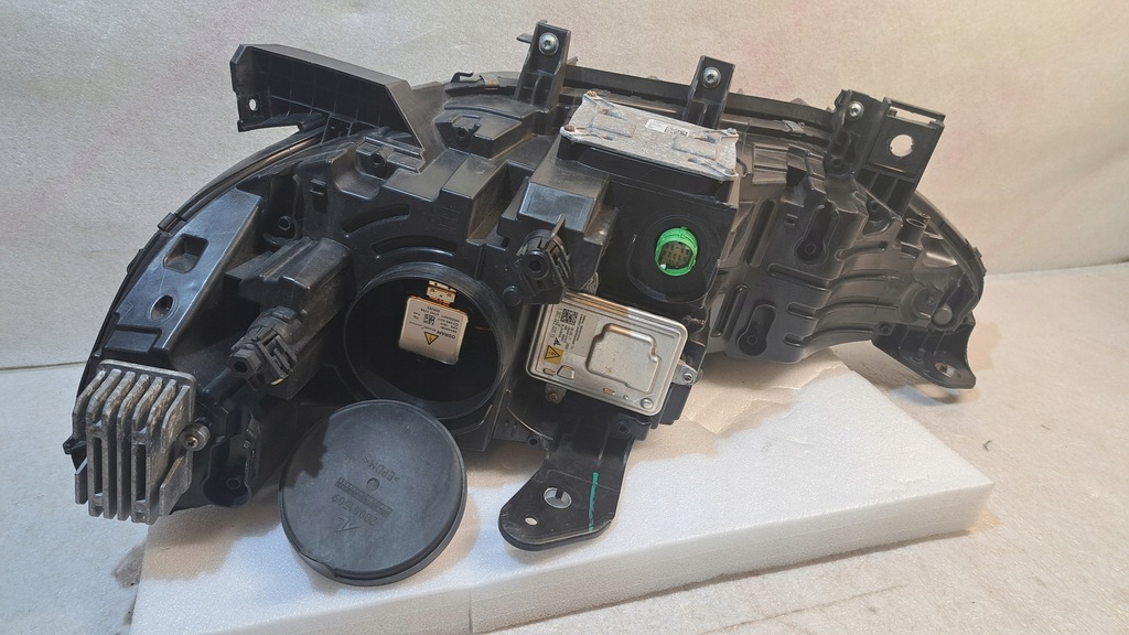 фото №9, Alfa romeo stelvio фара правий