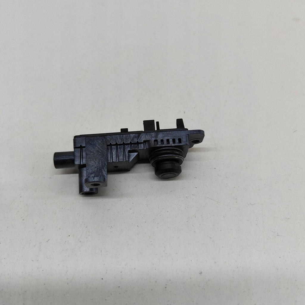 Купити Tesla model 3 2022 права сторона камера на крила бічний