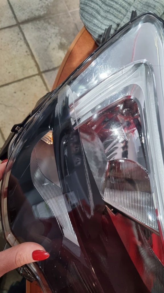 фото №5, Opel combo e лампа права перед led 90145358