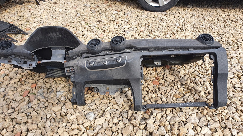 фото №3, Панель приладів приладова audi q2