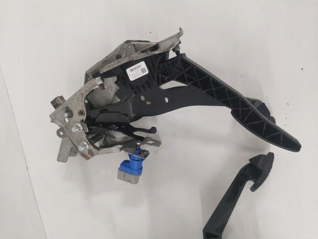 фото №5, Ford fiesta mk8 1.1 бензин 2017-21r.- педали kpl.