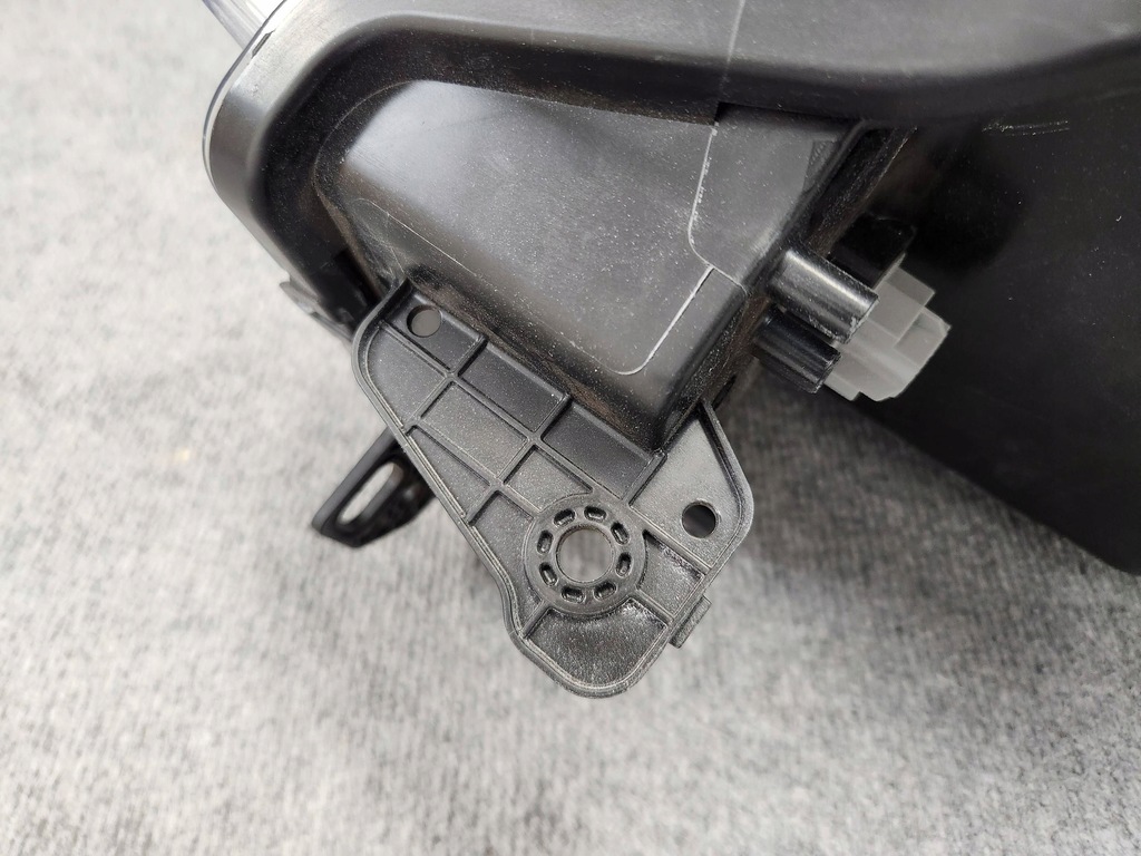 фото №9, Фара лампа передня перед права suzuki sx4 s-cross lift лінза 16-21