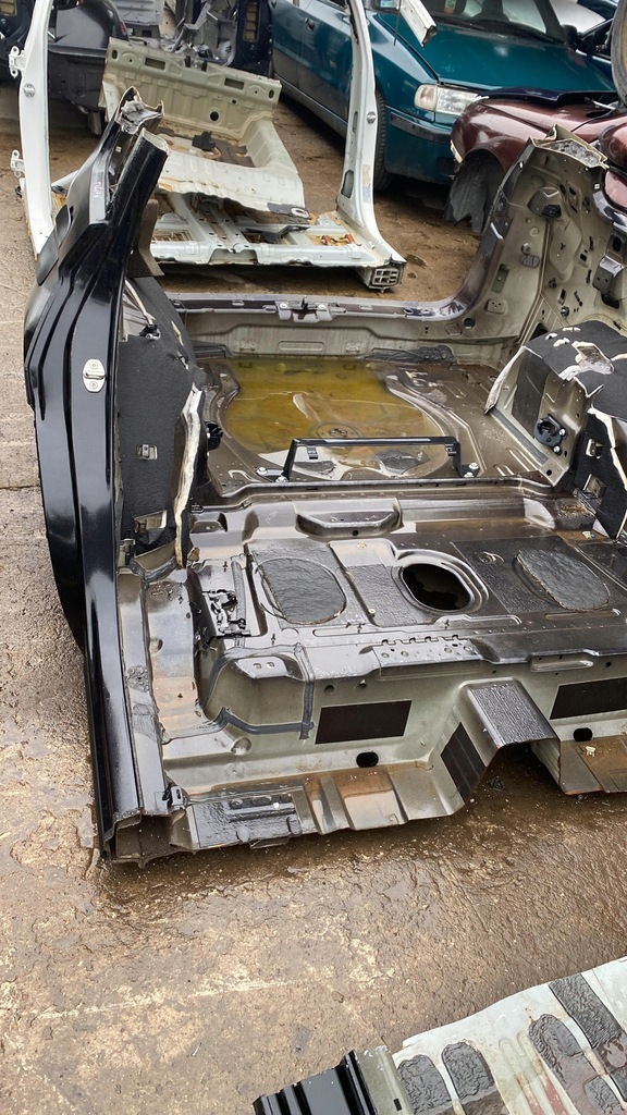 фото №8, Skoda kodiaq чверть ліва права pas піддон задня