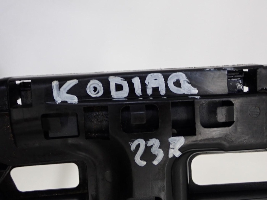 Патрубок шланг трубка електропроводка adblue 5qf131961d skoda kodiaq 2.0 tdi dts 23r Доставка