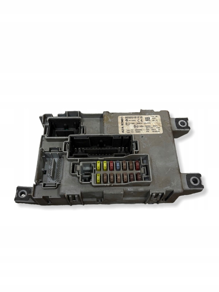 Купить Alfa romeo mito коробка предохранителей 00505181210