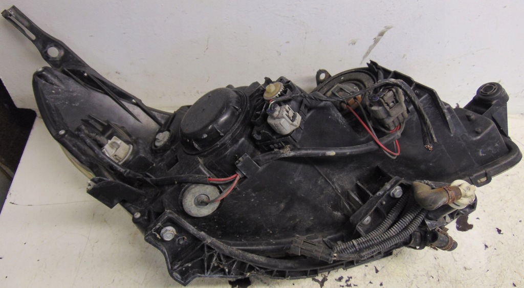 фото №11, Лампа левая перед передняя обычная subaru forester sh 3 iii 2008r- europa