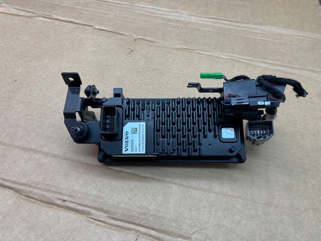 фото №3, Volvo s90 модуль камера радар 32209210