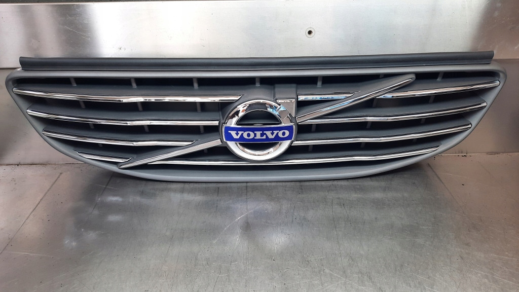 фото №1, Решётка радиатора решётка радиатора volvo xc60 lift 13-18r