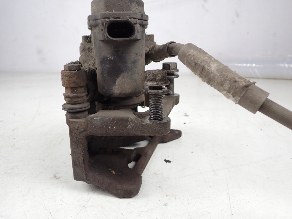 фото №5, Суппорт тормозной левый задняя задний audi a5 8t sportback 32335478