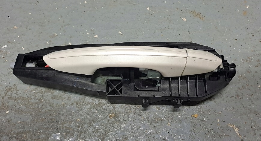 фото №1, Ford edge mk2 ручка двері лівий задня keyless ug