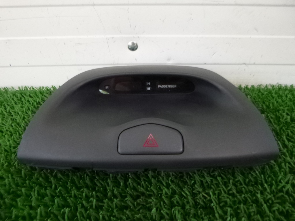 фото №1, Kia magentis ii 05- аварийная приборная панель козырёк оригинал